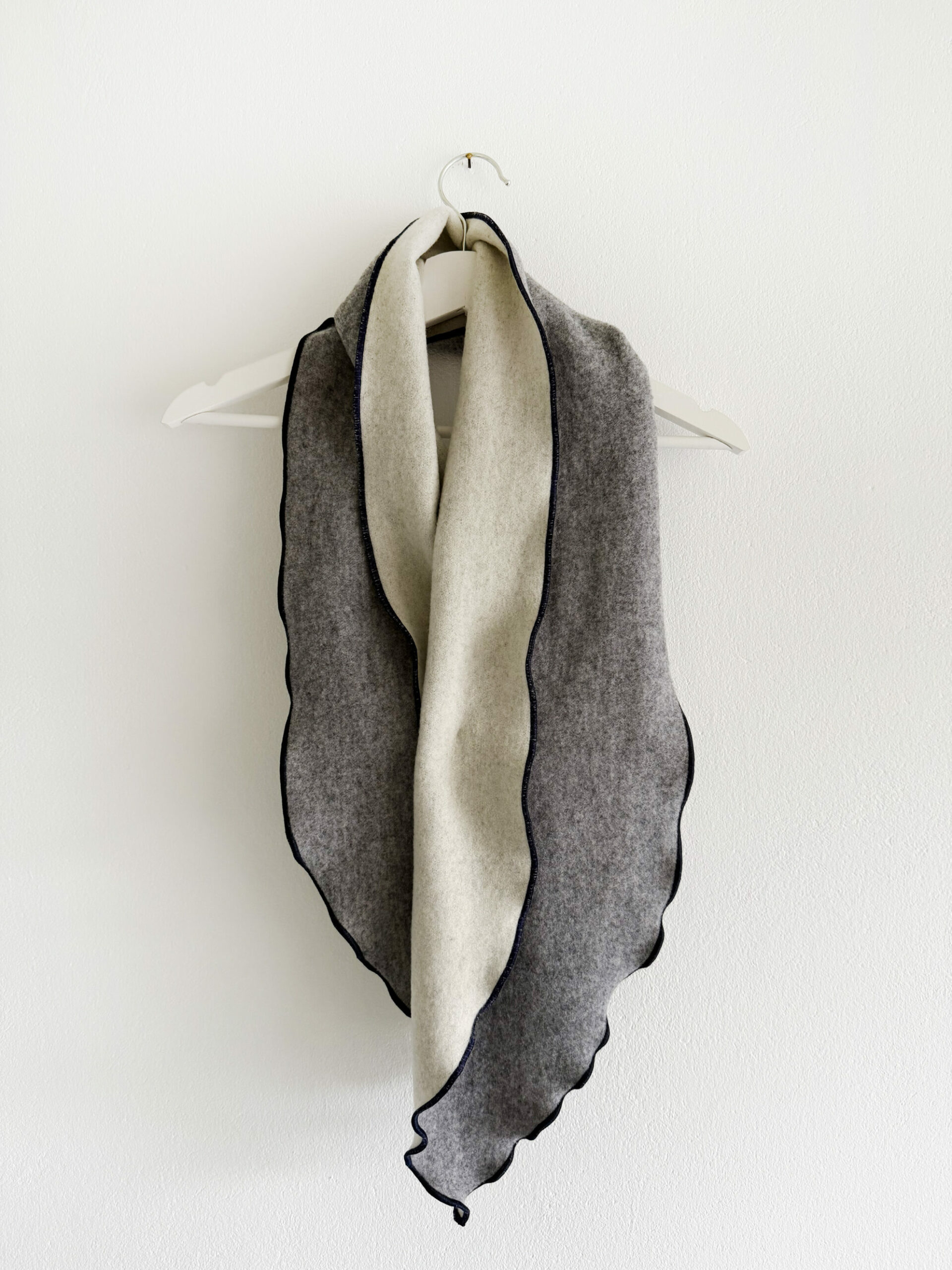 Wollschal grau:beige